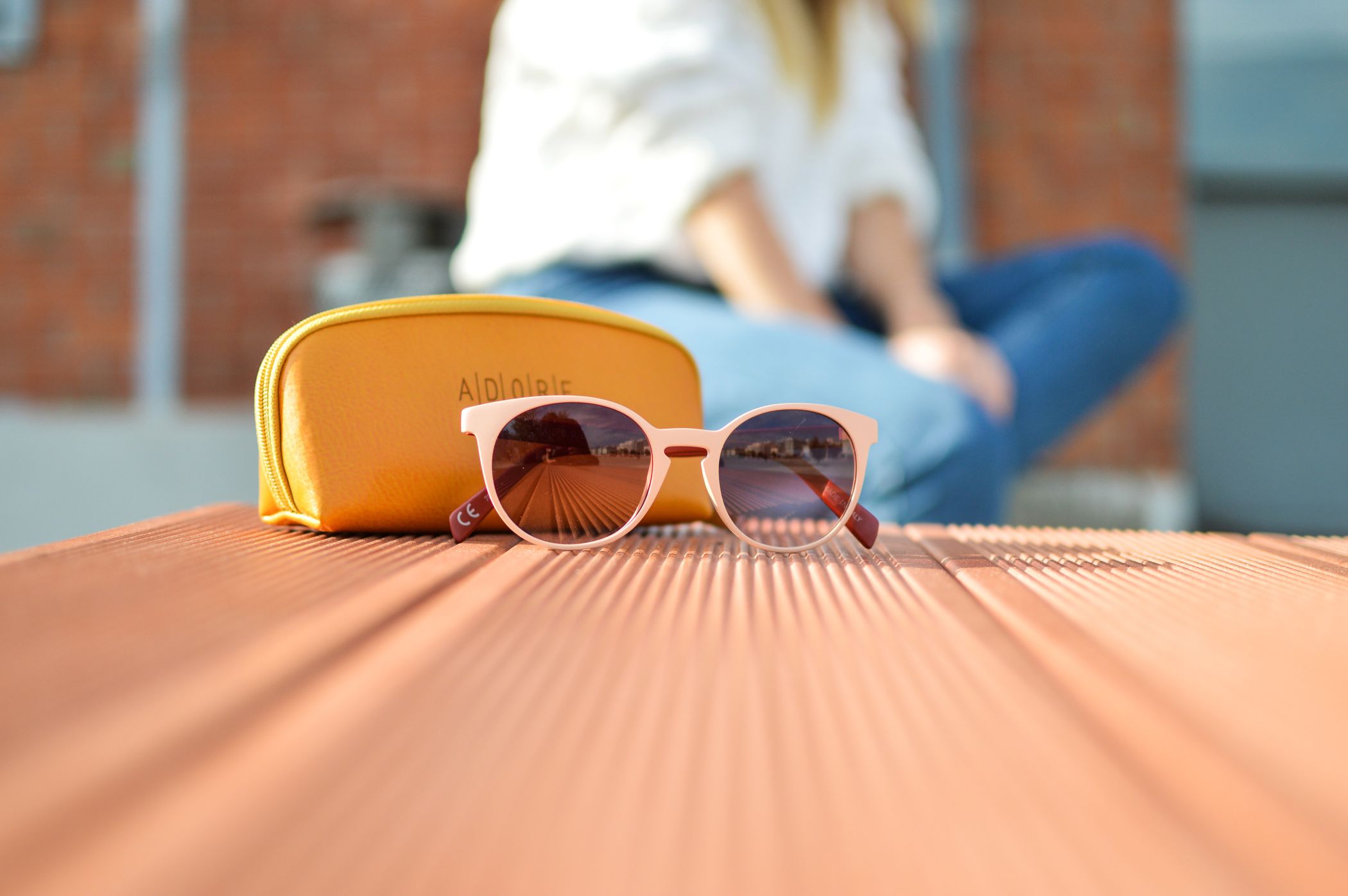 Shooting for Tamaras Fashion Blog, it is essential to us to shoot the Products she wears by themselves as well. They have to look good, with all the proper details on them plus fit on the general idea of the Post and Style they are included. Like in this case, in which these Sunnys were just the perfect accessorize for our Thessaloniki Shoot.  More: https://shinyhoney.com/blog-outfits-thessaloniki-style.html