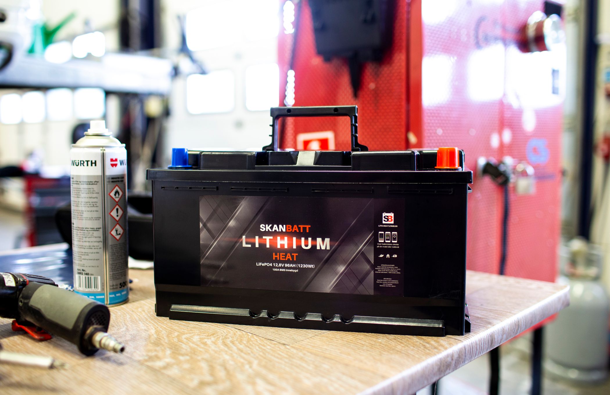 Lithium 100Ah m_varme_4.jpg